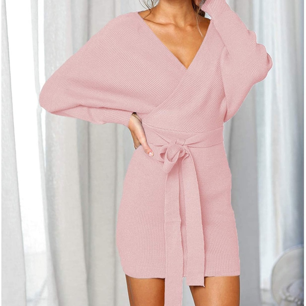 Sweater dress pink with belt never worn